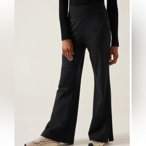 Athleta Venice Flare Pant, size small. Never worn.